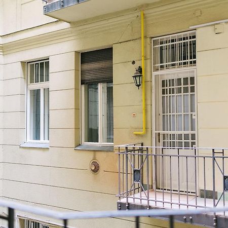 Golden Hand Luxury Apartment Budapest Ngoại thất bức ảnh